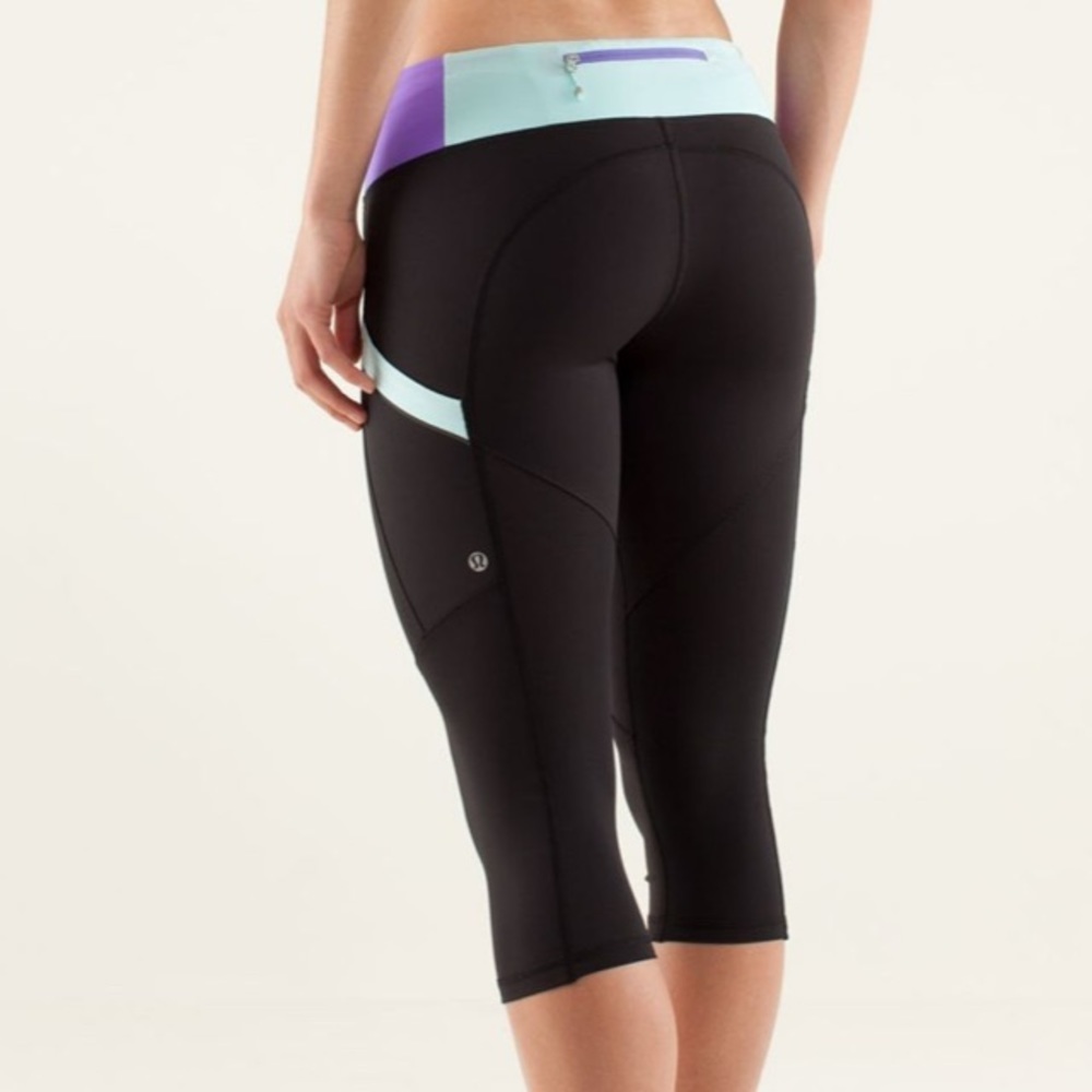 Lululemon Run:Mod Moves Crop - Picture 2 of 8